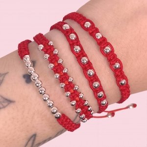 PULSERA HILO ROJO CON BOLITAS X4
